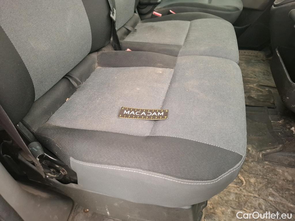  Renault  Master RENAULT  VU 4p Fourgon FG GCf Trac F3500 L2H2 Energy dCi 145 E6 #31