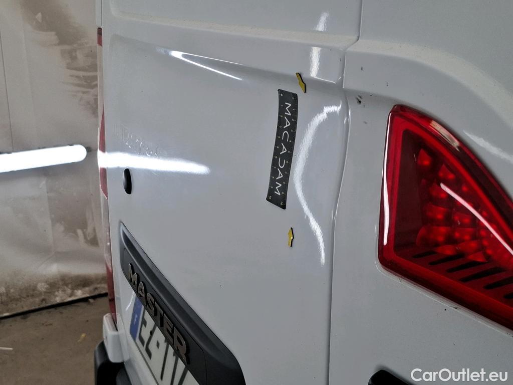  Renault  Master RENAULT  VU 4p Fourgon FG GCf Trac F3500 L2H2 Energy dCi 145 E6 #51