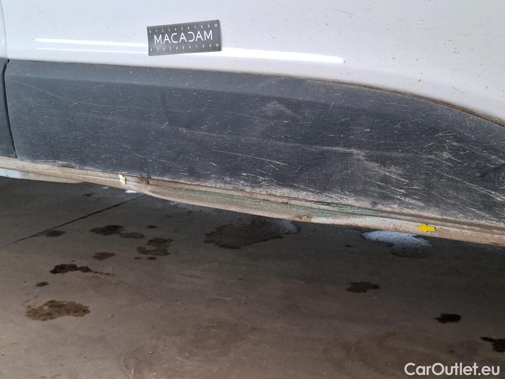  Renault  Trafic  III Fourgon L2H1 1200 Confort 1.6 dCi 120CV BVM6 E6 #58