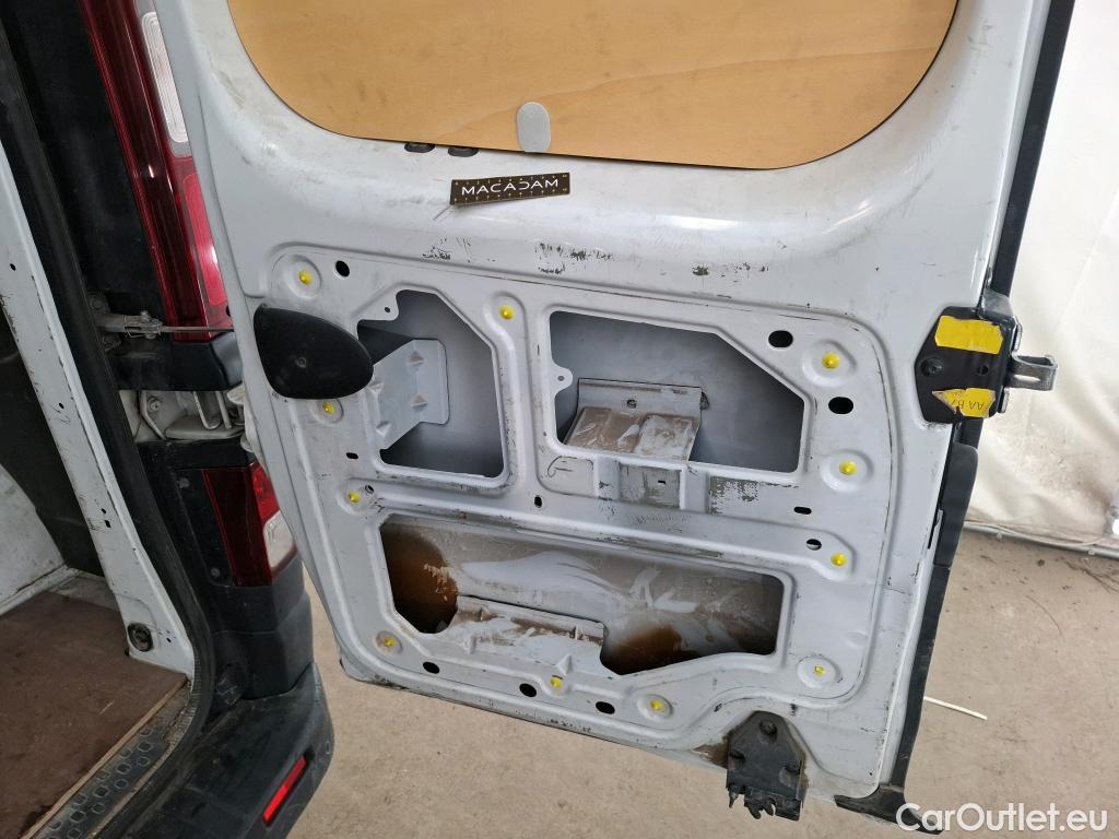  Renault  Trafic  III Fourgon L2H1 1200 Confort 1.6 dCi 120CV BVM6 E6 #88