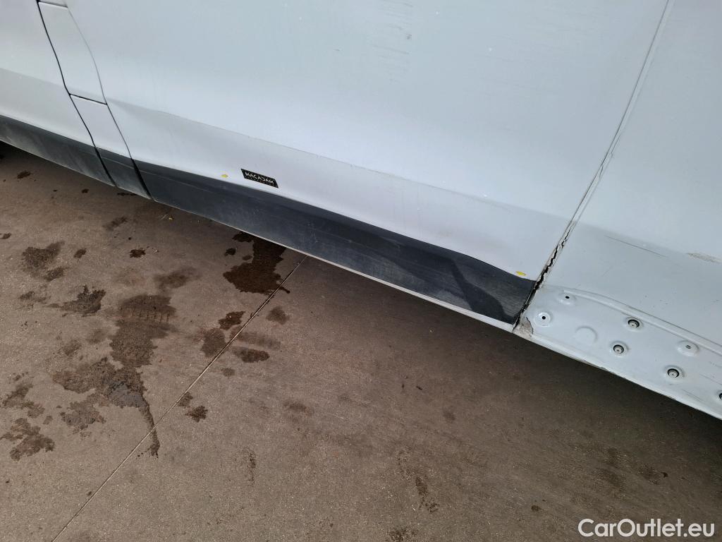  Renault  Trafic  III Fourgon L2H1 1200 Confort 1.6 dCi 120CV BVM6 E6 #65