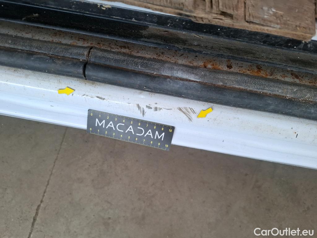  Renault  Master RENAULT  VU 4p Fourgon FG GCf Trac F3500 L2H2 Energy dCi 145 E6 #44