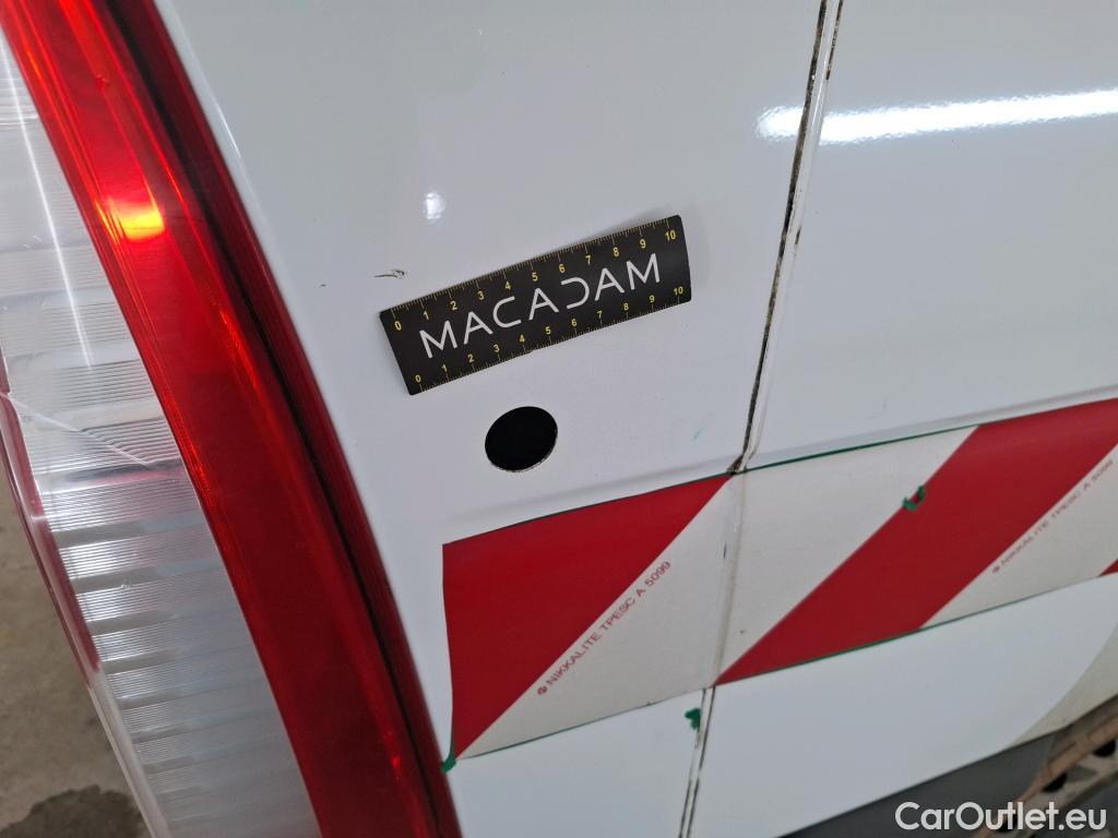  Renault  Master  Fourgon L2H2 3 5 Grand Confort dCi 130CV BVM6 E6 #24