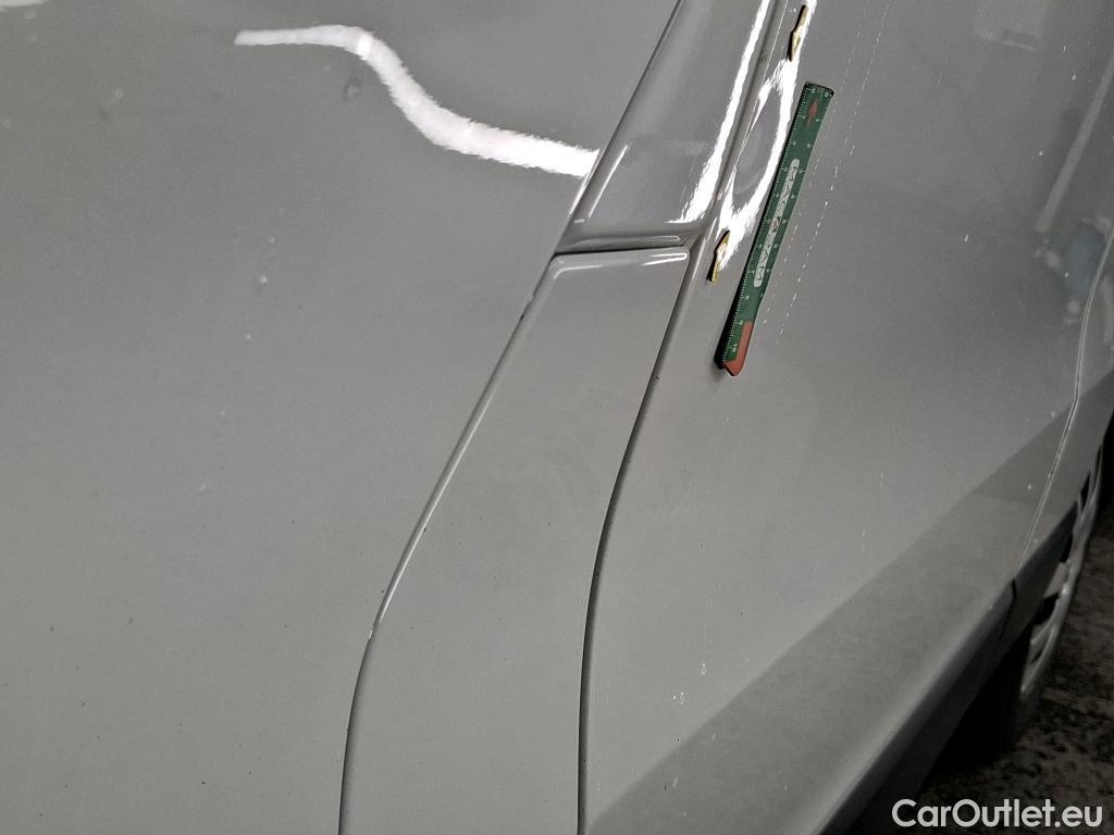  Renault  Trafic RENAULT  / 2019 / 4P / Fourgon tole FG GCF L2H1 1300 dCi 120 #12