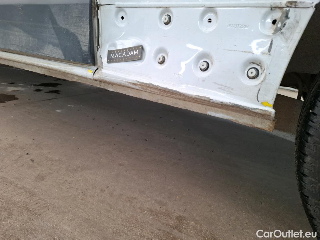  Renault  Trafic  III Fourgon L2H1 1200 Confort 1.6 dCi 120CV BVM6 E6 #38