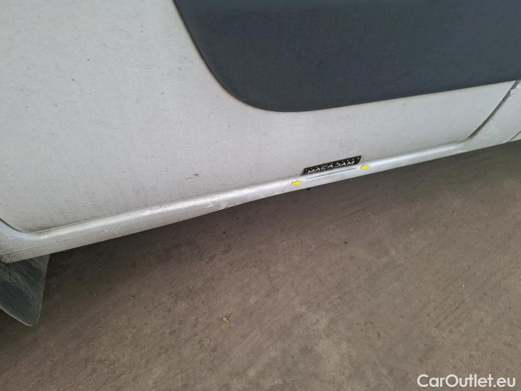  Renault  Master  Fourgon L2H2 3 5 Grand Confort dCi 130CV BVM6 E6 #36