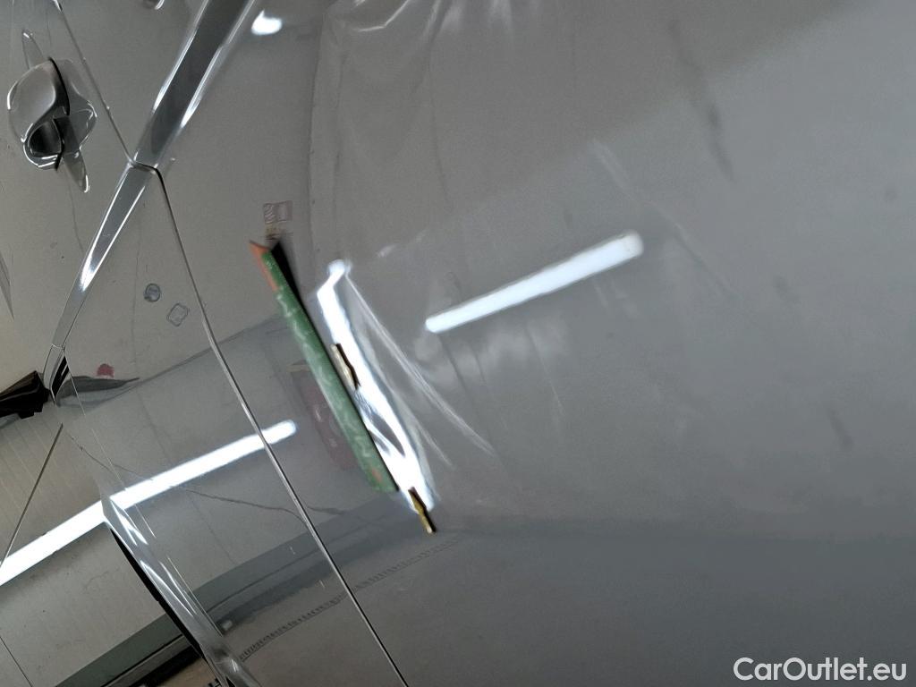  Volkswagen  Transporter VOLKSWAGEN  / 2019 / 4P / Fourgon tôlé 2.0 TDi 150 L2H1 Business Plus #24