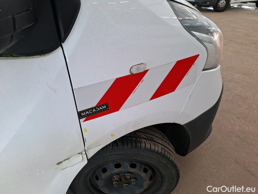  Renault  Trafic  Furgon Grand Confort L1H2 1200 1.6 dCi 125CV BVM6 E6 #33