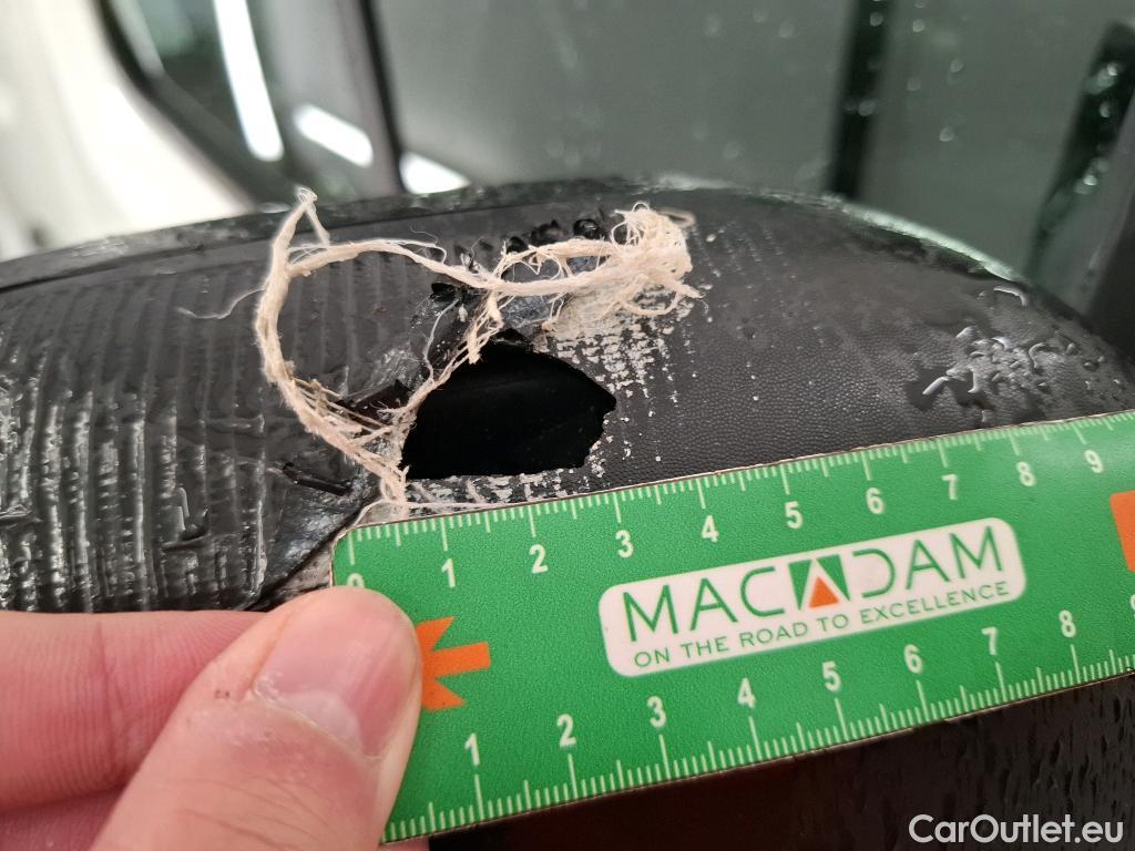  Renault  Trafic RENAULT  / 2019 / 4P / Fourgon tole FG GCF L2H1 1300 dCi 120 #16