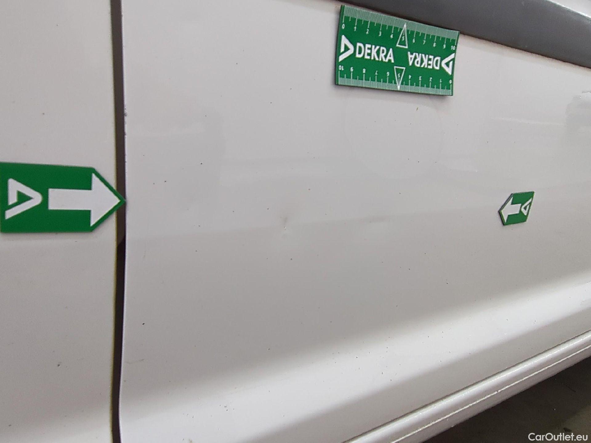  Volkswagen  Caddy VOLKSWAGEN  Van VU 4p Fourgonnette 2.0 TDI 75 Business Line #42