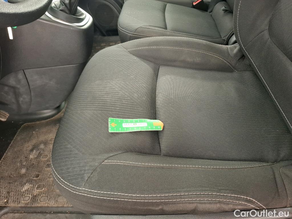  Renault  Trafic RENAULT  / 2019 / 4P / Fourgon tole FG GCF L2H1 1300 dCi 120 #20