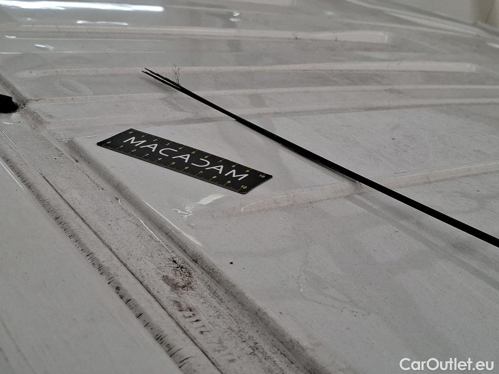  Renault  Trafic  III Fourgon L2H1 1200 Confort 1.6 dCi 120CV BVM6 E6 #107