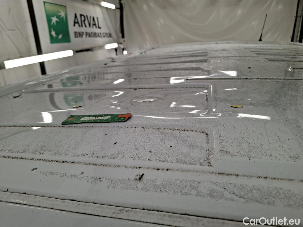  Renault  Trafic RENAULT  / 2019 / 4P / Fourgon tole FG GCF L2H1 1300 dCi 120 #1