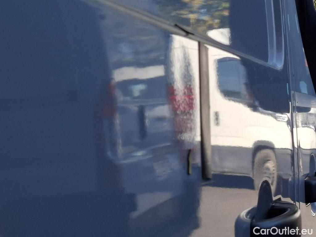  Renault  Master RENAULT  VU 4p Fourgon FG GCf Trac F3500 L2H2 Energy dCi 145 E6 #25