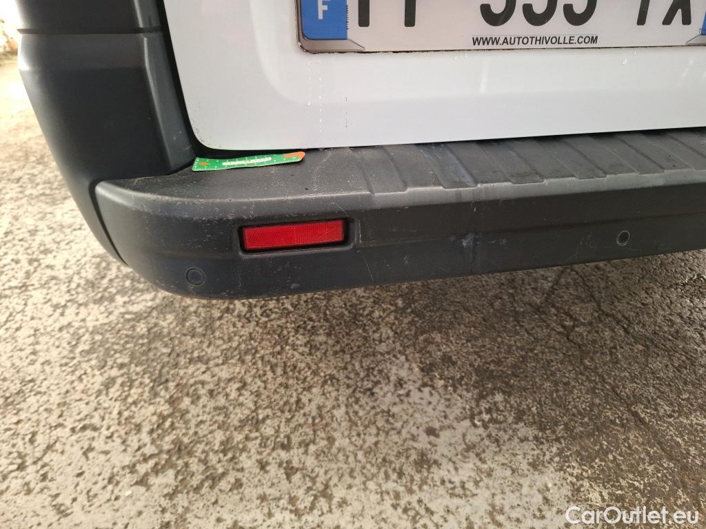  Renault  Trafic RENAULT  / 2019 / 4P / Fourgon tole FG GCF L2H1 1300 dCi 120 #6