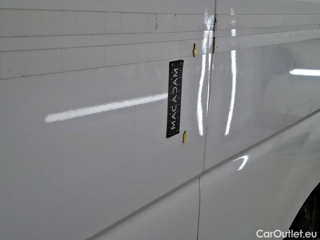  Renault  Master RENAULT  VU 4p Fourgon FG GCf Trac F3500 L2H2 Energy dCi 145 E6 #47