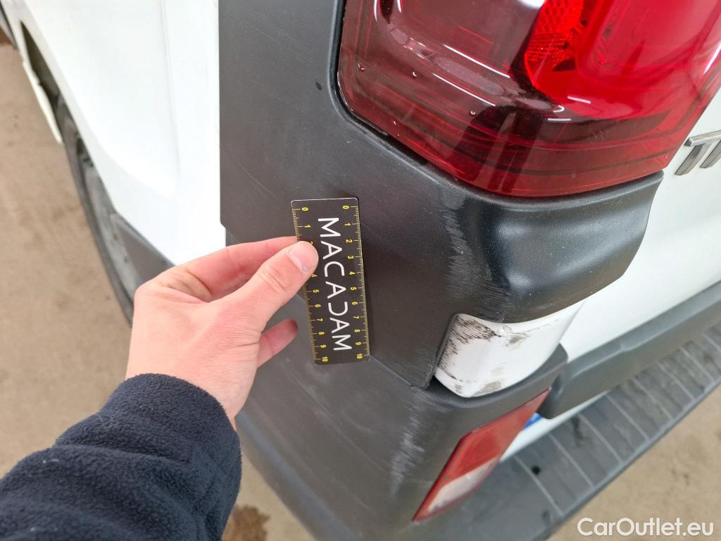  Renault  Trafic  III Fourgon L2H1 1200 Confort 1.6 dCi 120CV BVM6 E6 #124