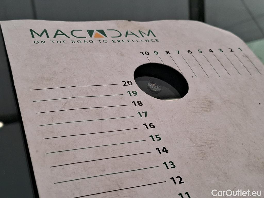  Renault  Master RENAULT  VU 4p Fourgon FG GCf Trac F3500 L2H2 Energy dCi 145 E6 #55