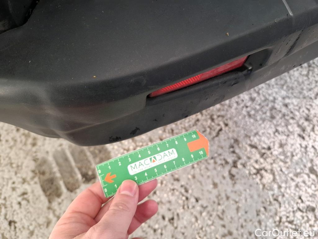  Renault  Trafic  Fourgon L2H1 3T Grand Confort 2.0 dCi 130CV BVM6 E6d #9