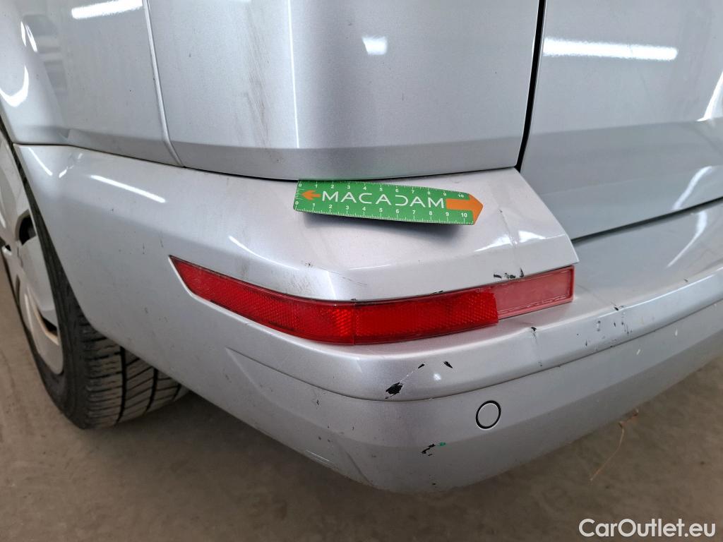  Volkswagen  Transporter VOLKSWAGEN  / 2019 / 4P / Fourgon tôlé 2.0 TDi 150 L2H1 Business Plus #16