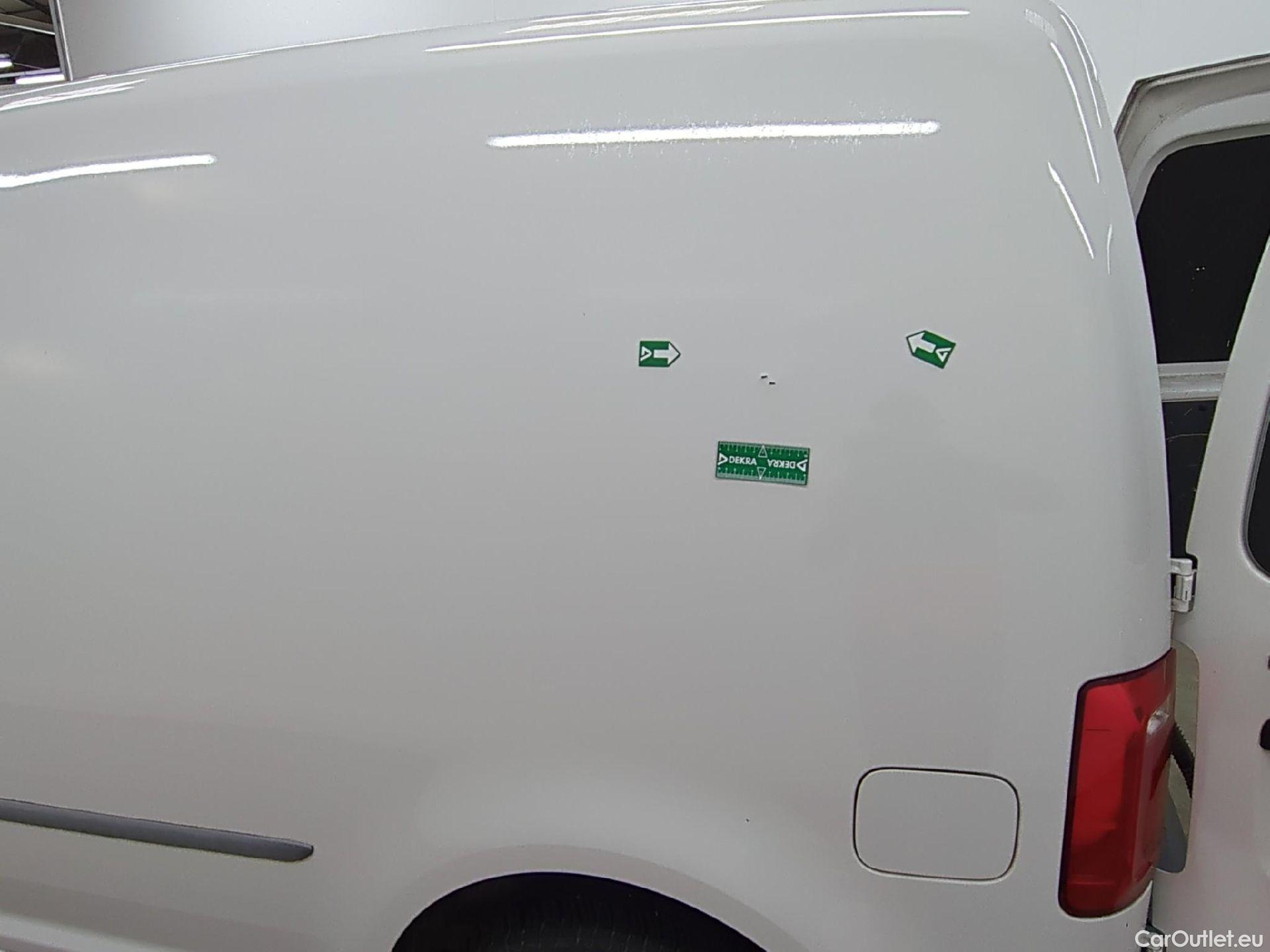  Volkswagen  Caddy VOLKSWAGEN  Van VU 4p Fourgonnette 2.0 TDI 75 Business Line #19