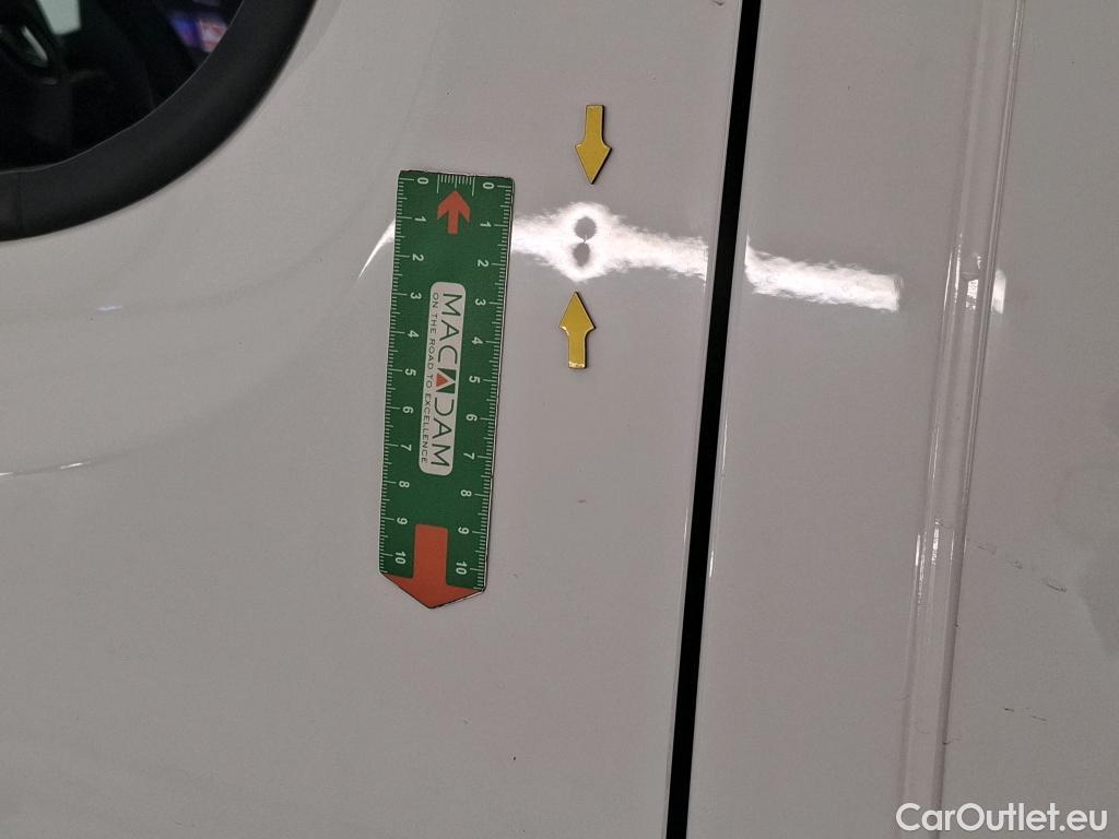  Renault  Trafic  Fourgon L1H1 3T Grand Confort 2.0 dCi 130CV BVM6 E6d #20