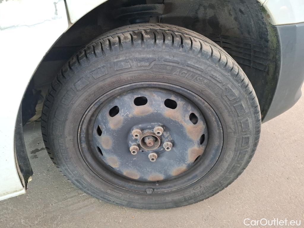  Renault  Trafic  Furgon Grand Confort L1H2 1200 1.6 dCi 125CV BVM6 E6 #53