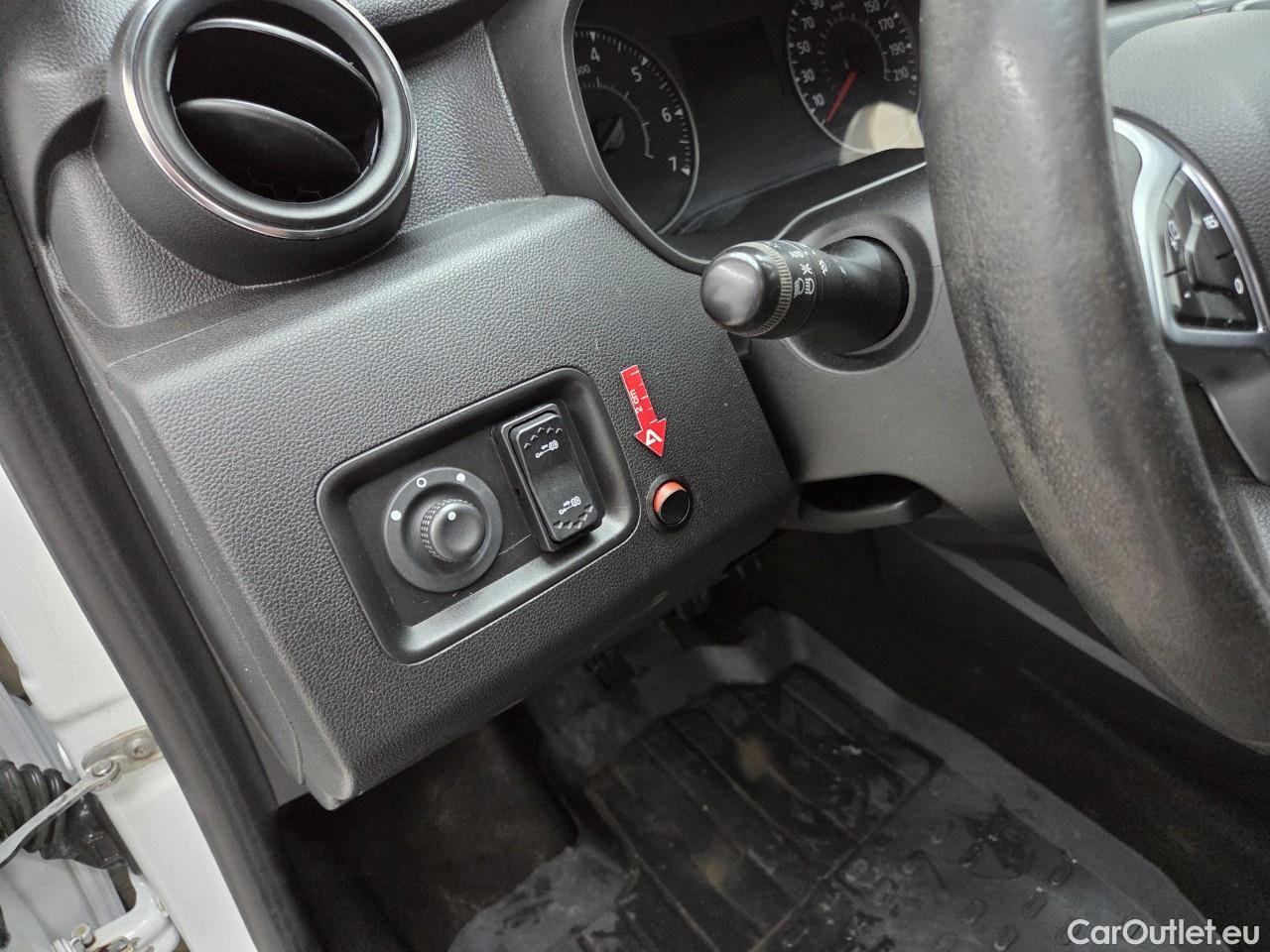  Dacia  Duster 1.5 Blue dCi 115CP Comfort 4WD #64