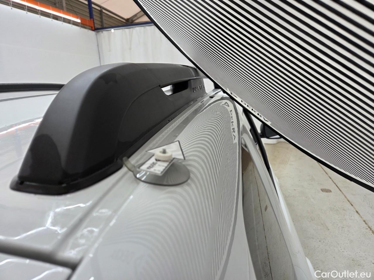  Dacia  Duster 1.5 Blue dCi 115CP Comfort 4WD #40