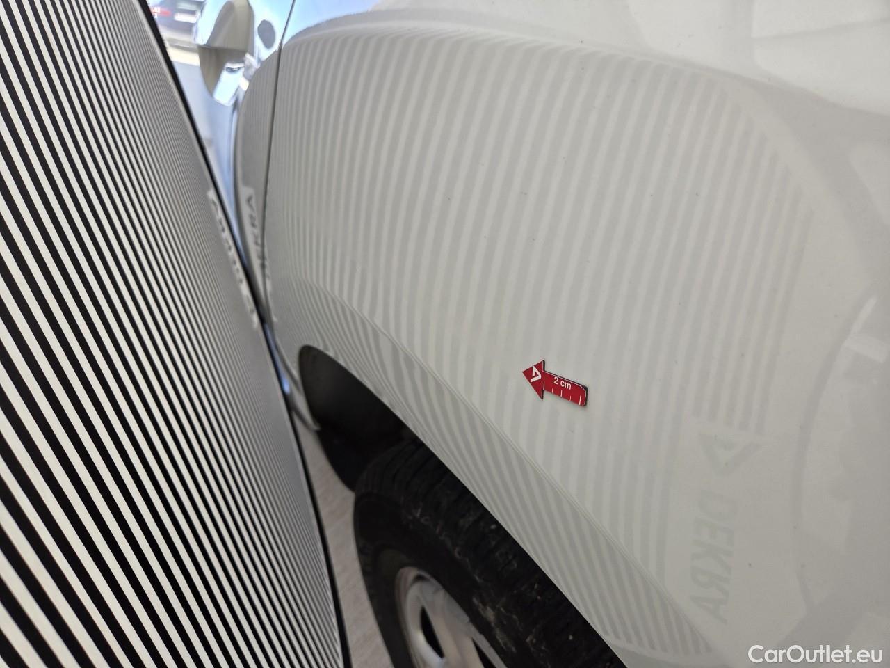  Dacia  Duster 1.5 Blue dCi 115CP Comfort 4WD #23