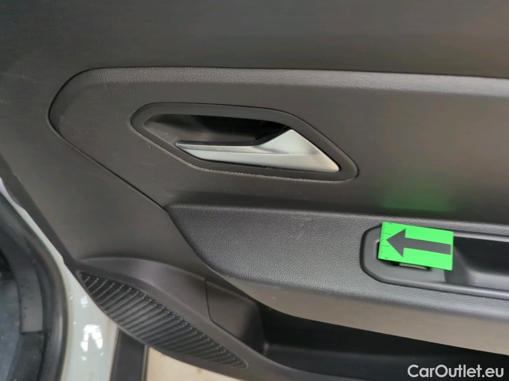  Dacia  Duster 1.5 Blue dCi 115CP Comfort 4WD #22