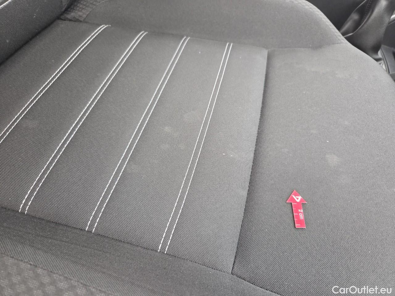  Dacia  Duster 1.5 Blue dCi 115CP Comfort 4WD #37