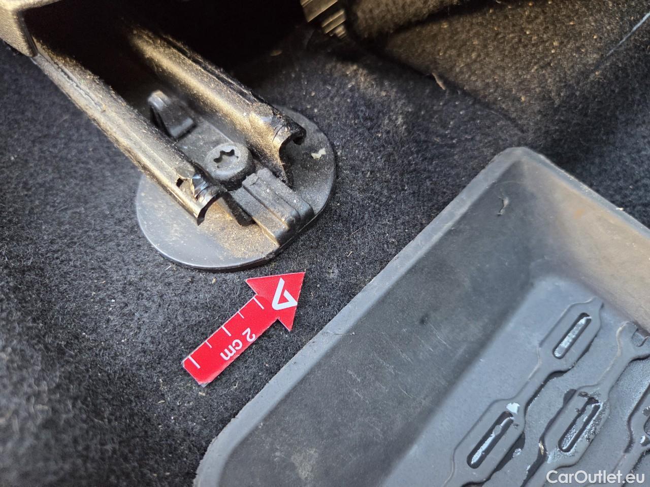  Dacia  Duster 1.5 Blue dCi 115CP Comfort 4WD #34