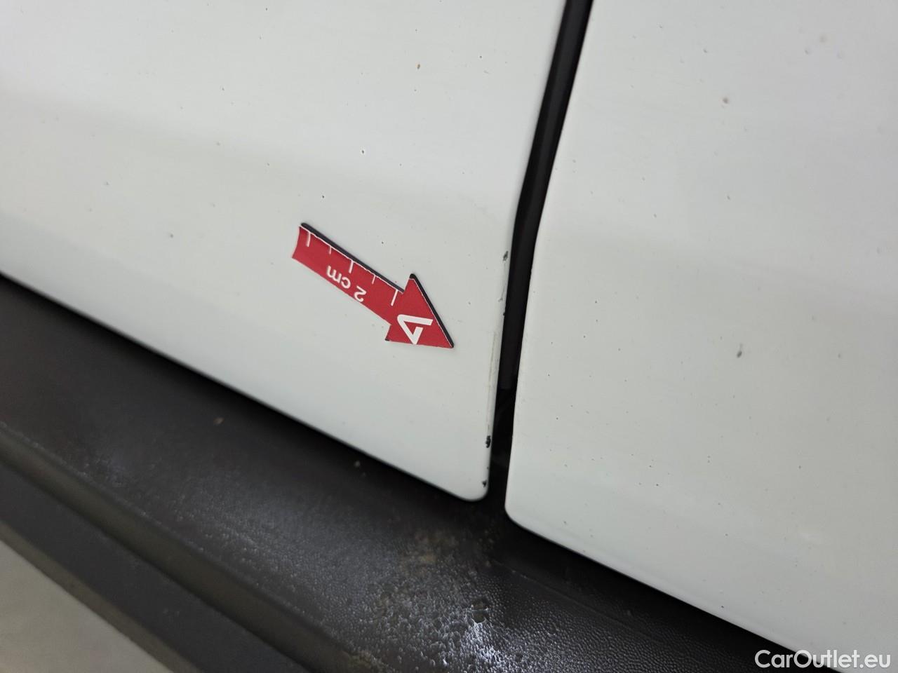  Dacia  Duster 1.5 Blue dCi 115CP Comfort 4WD #4