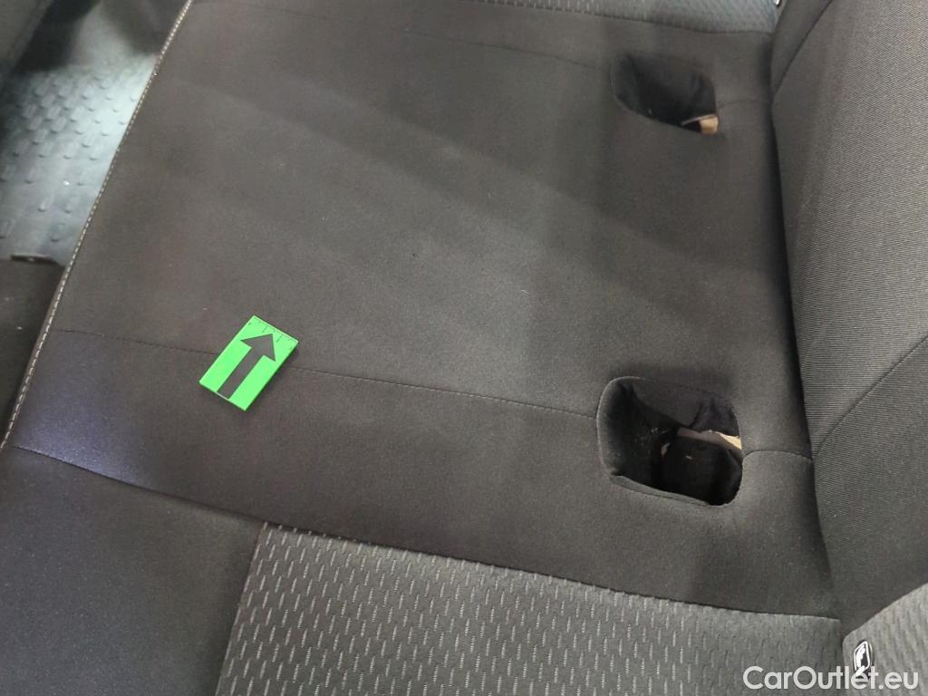  Dacia  Duster 1.5 Blue dCi 115CP Comfort 4WD #18