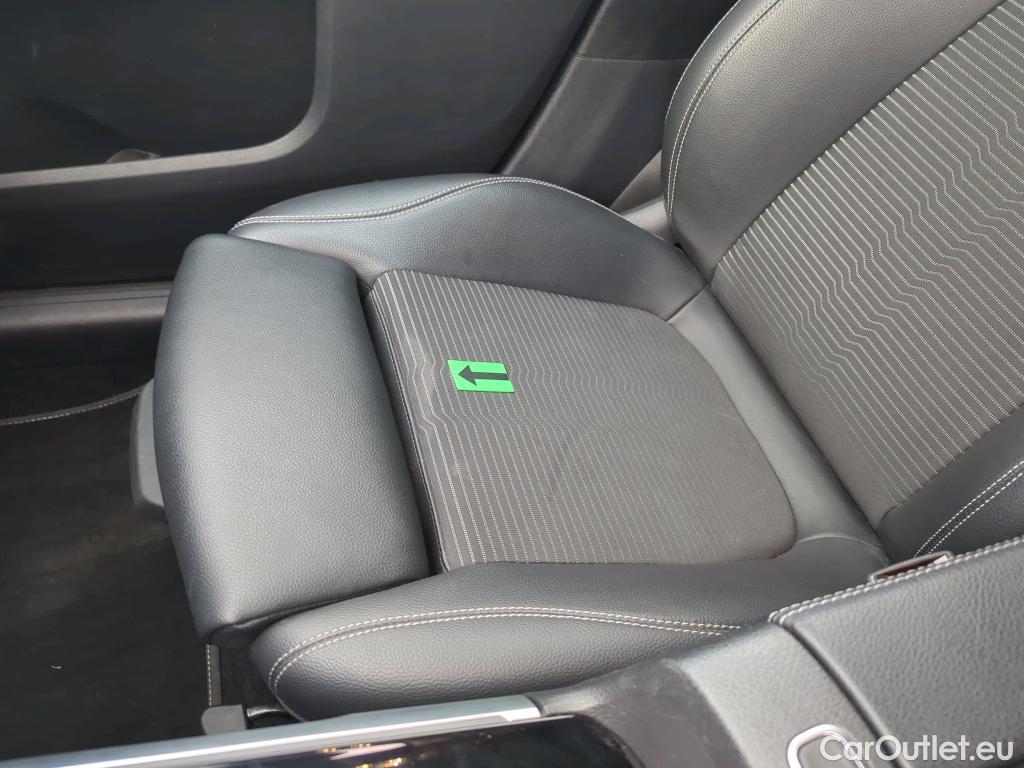  Mercedes  GLB  200 #29