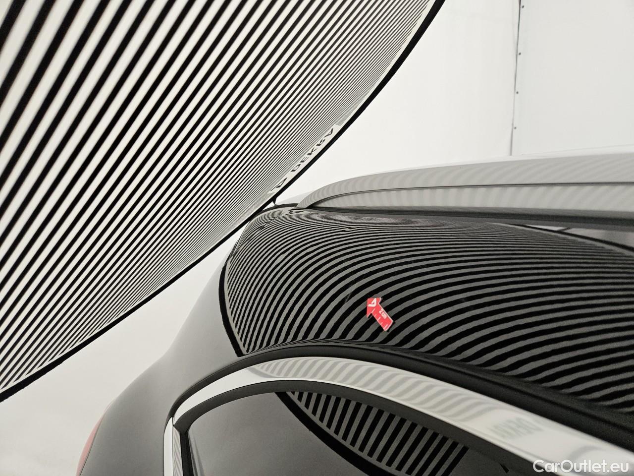  Mercedes  GLC  200 4MATIC #32