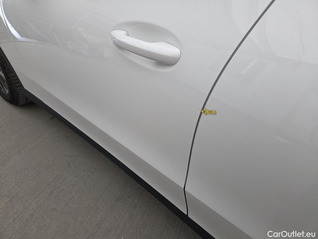  Mercedes  GLC  200 4MATIC #2