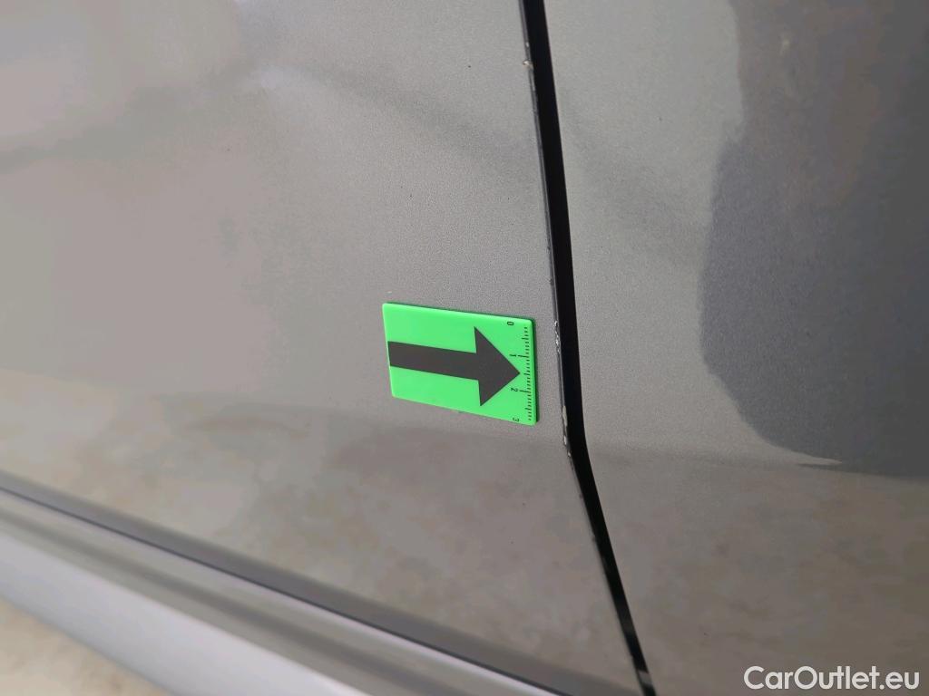  Mercedes  C-Klasse C 300 4MATIC #40