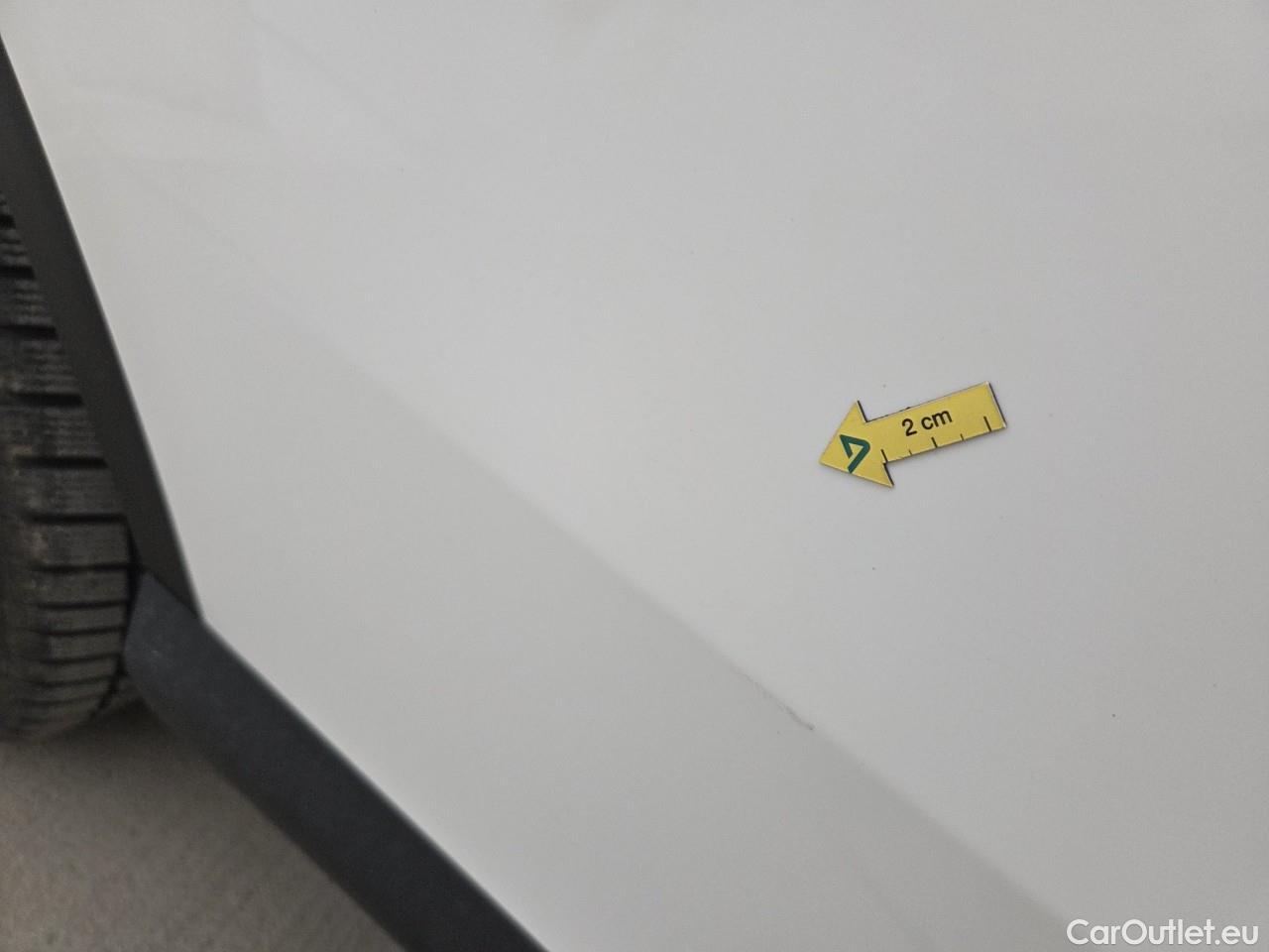  Mercedes  GLC  200 4MATIC #8