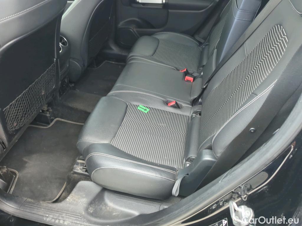  Mercedes  GLB  200 #25