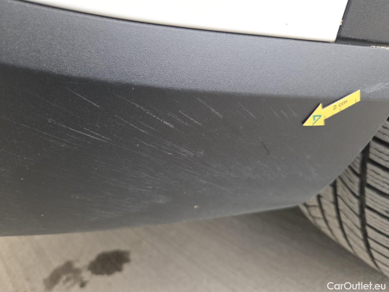  Mercedes  GLC  200 4MATIC #11