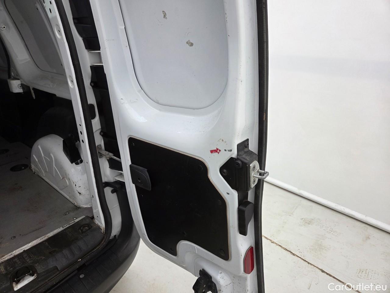  Renault  Kangoo 1.5 Blue dCi 95HP Maxi Confort #36