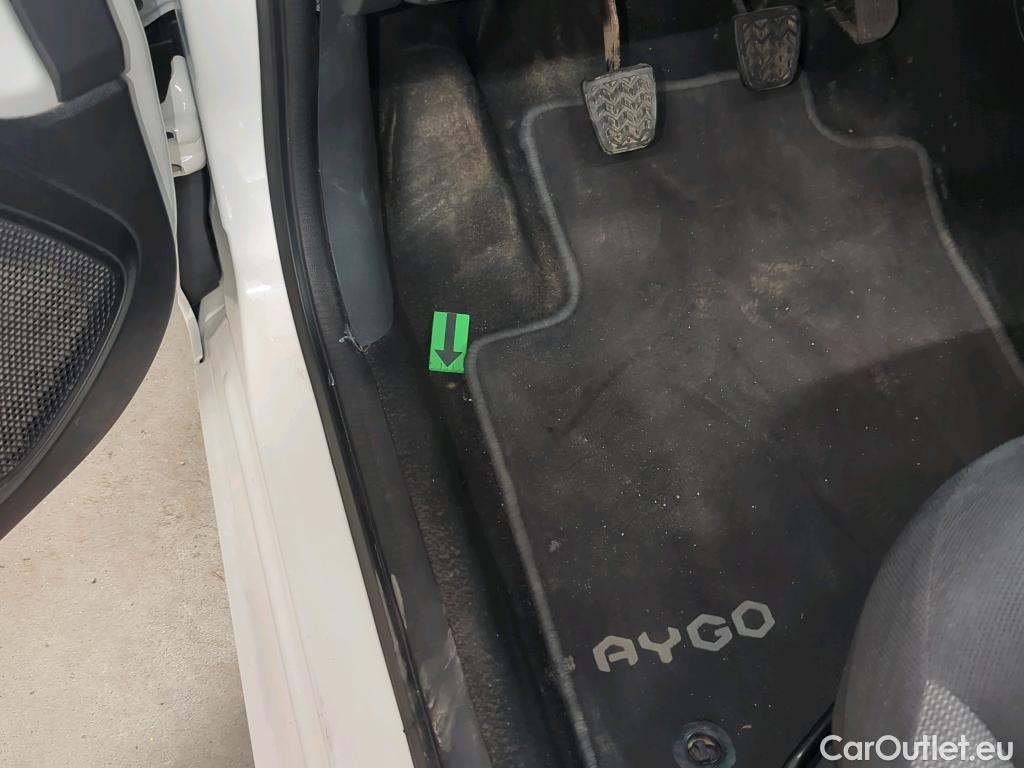  Toyota  Aygo 1.0 VVT-I X-voice #1