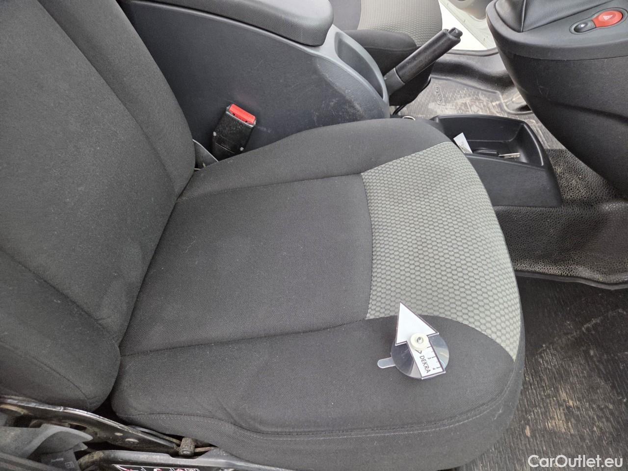  Renault  Kangoo 1.5 Blue dCi 95HP Maxi Confort #60