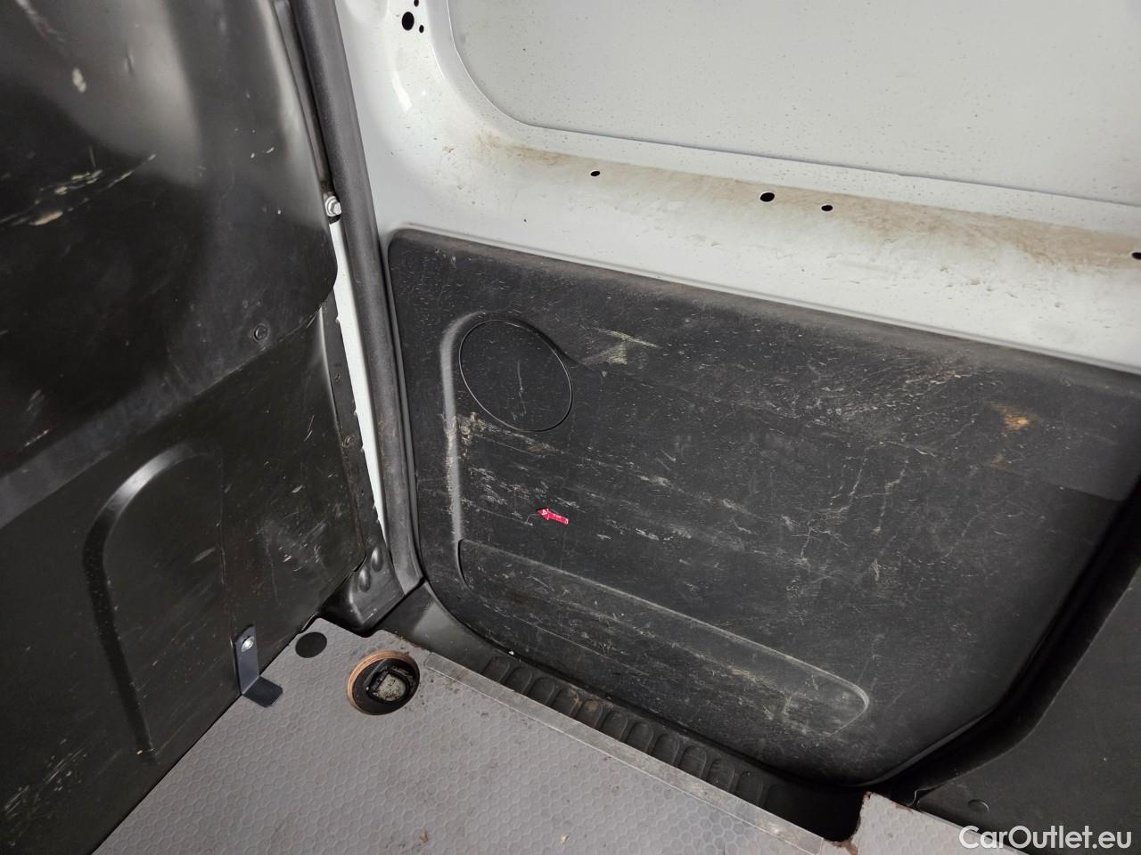  Renault  Kangoo 1.5 Blue dCi 95HP Maxi Confort #76