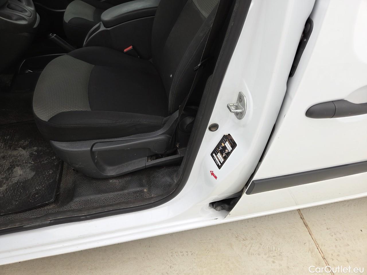  Renault  Kangoo 1.5 Blue dCi 95HP Maxi Confort #1