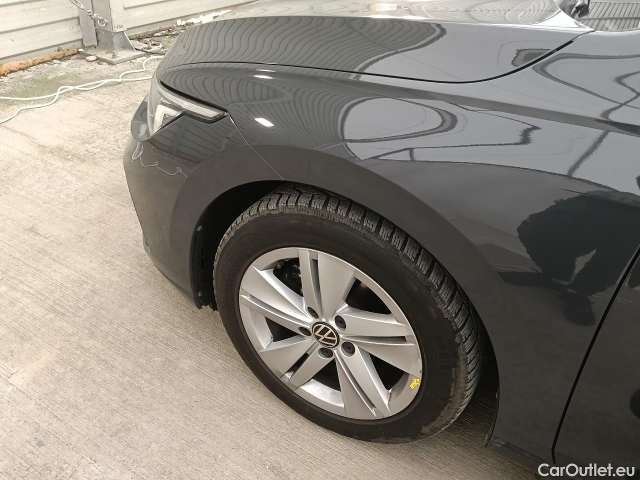  Volkswagen  Golf  Life 1.0 TSI #7