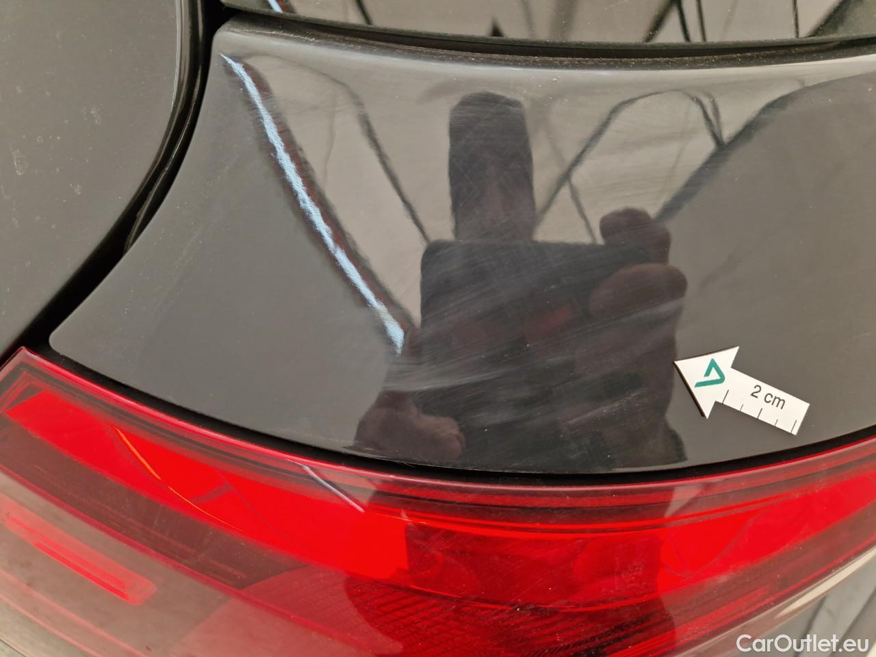  Volkswagen  Golf  Life 1.0 TSI #39