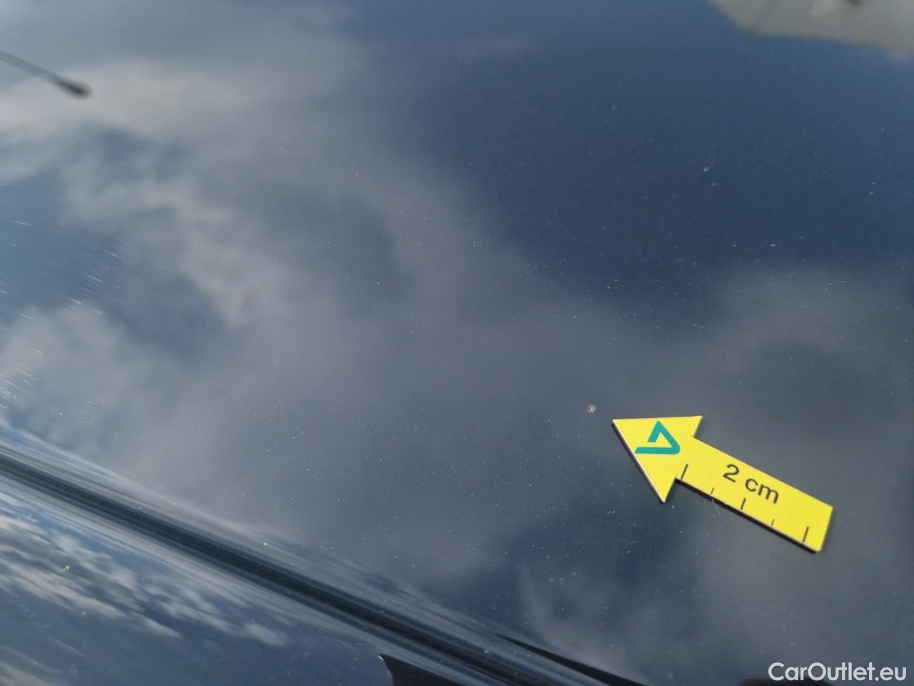  Volkswagen  Golf  Life 1.0 TSI #35